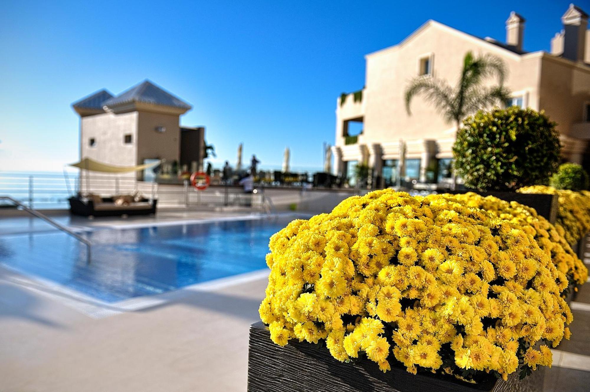 Vincci Seleccion Aleysa Hotel Benalmadena Bagian luar foto