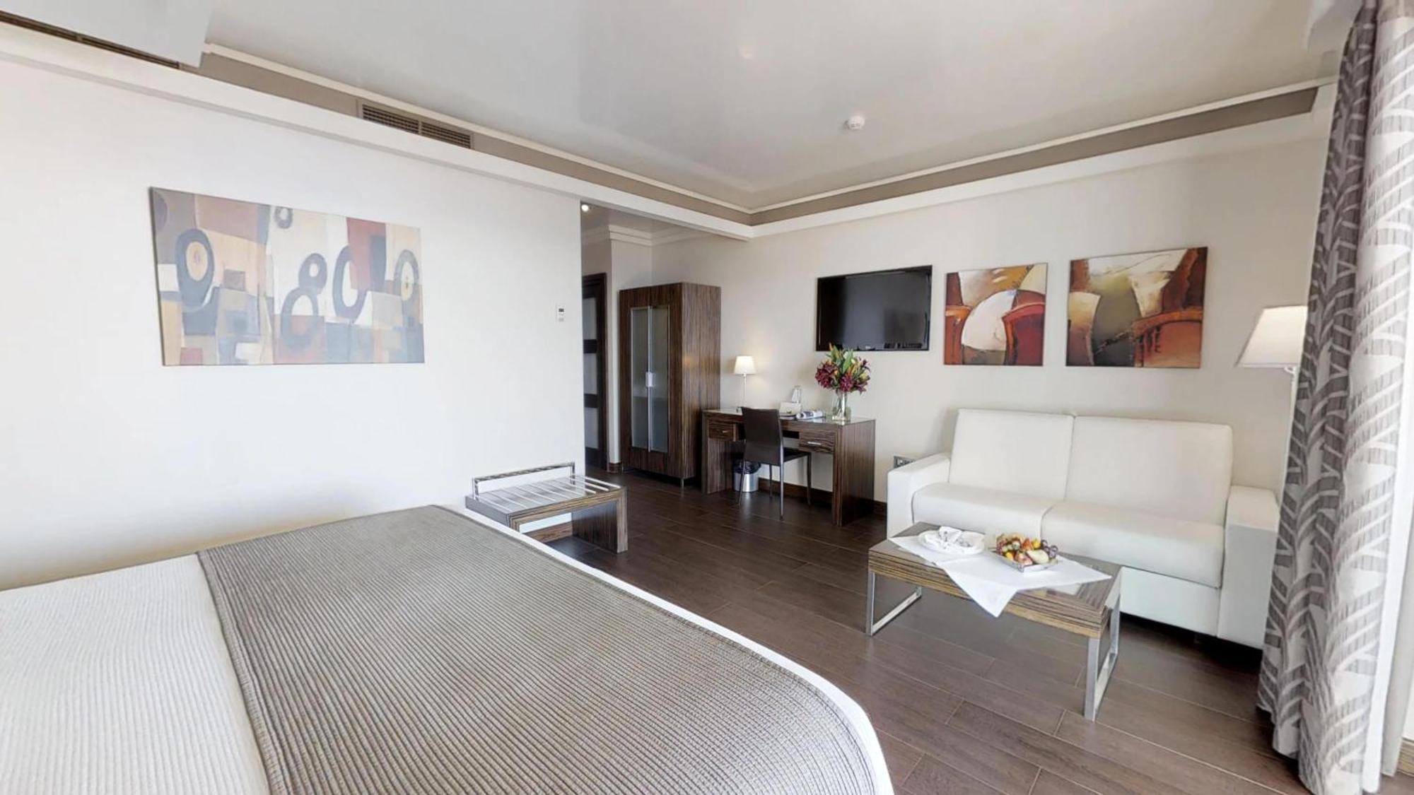 Vincci Seleccion Aleysa Hotel Benalmadena Ruang foto
